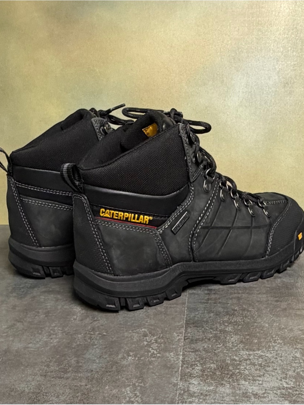 Caterpillar P74129 Men's Wide Threshold Waterproof Soft Toe Work Boots Size 10.5 - Picture 9 of 16
